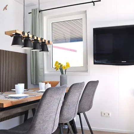 Strandhus - Ankerplatz Dahme, Urlaub In Duenen, Terrasse, Strandkorb *